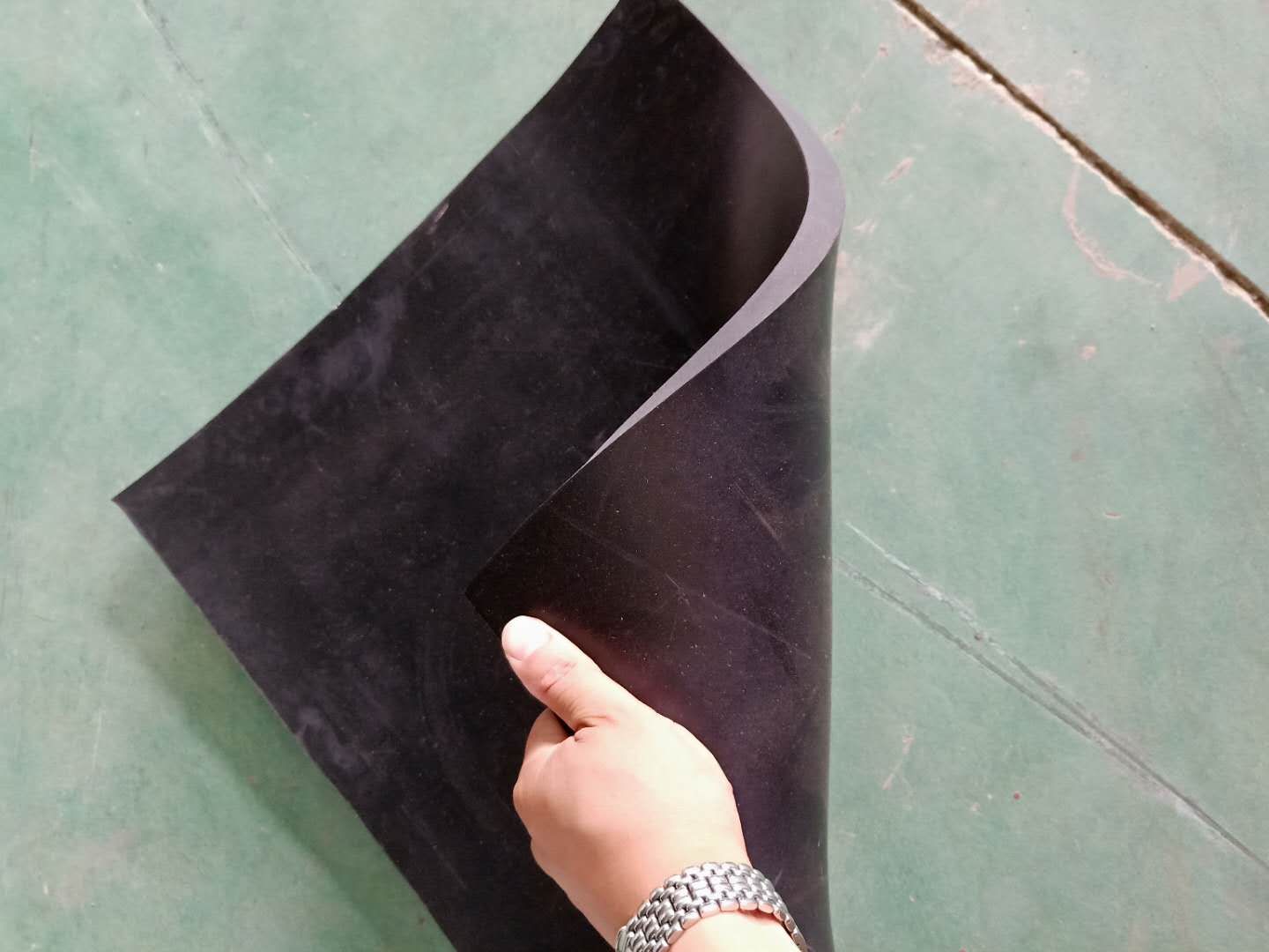 博山橡胶厂生产橡胶板的分类